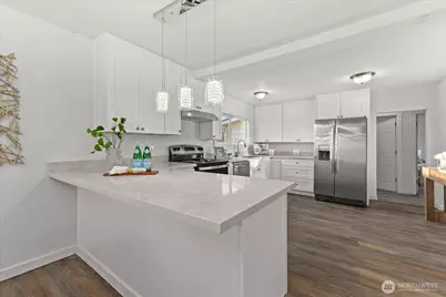 5920 S 118th St, Seattle, WA 98178 - Photo 6