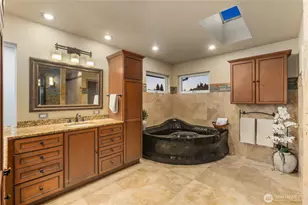 814 N 32nd St, Renton, WA 98056 - Photo 32