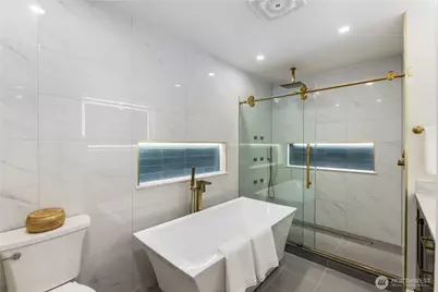 814 N 32nd Street, Renton, WA 98056 - Photo 18