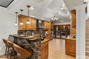 814 N 32nd St, Renton, WA 98056 - Photo 10