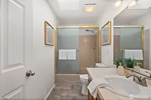 25306 212th Pl SE, Maple Valley, WA 98038 - Photo 22