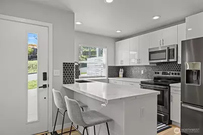 2535 S I St #A, Tacoma, WA 98405 - Photo 8