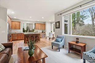 26050 SE 23rd Pl, Sammamish, WA 98075 - Photo 10
