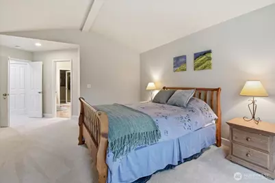 26050 SE 23rd Place, Sammamish, WA 98075 - Photo 18