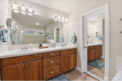 26050 SE 23rd Place, Sammamish, WA 98075 - Photo 20