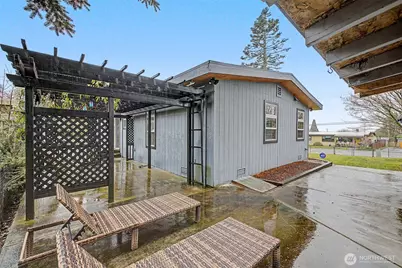 2502 NE 7th Street, Renton, WA 98056 - Photo 14