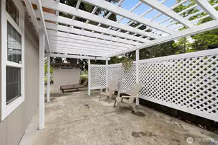 2502 NE 7th St, Renton, WA 98056 - Photo 18