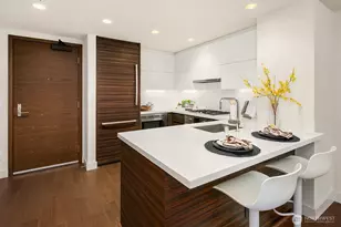 583 Battery St, Seattle, WA 98121 - Photo 8