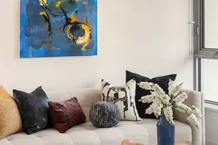 583 Battery St, Seattle, WA 98121 - Photo 6