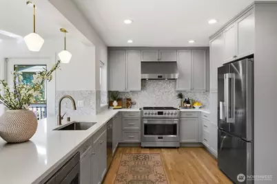 7511 41st Avenue NE, Seattle, WA 98115 - Photo 8