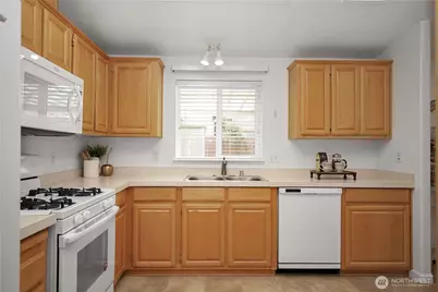 24027 222nd Place SE #88, Maple Valley, WA 98038 - Photo 6