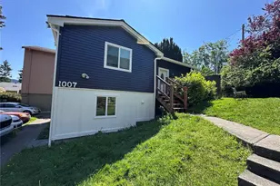 1007 22nd St, Bellingham, WA 98225 - Photo 1