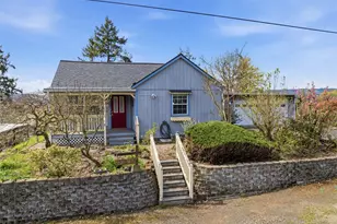 319 N 3rd St, Kalama, WA 98625 - Photo 36