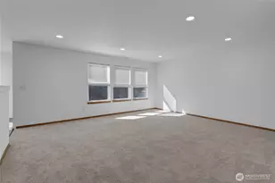 12110 135th St E, Puyallup, WA 98374 - Photo 10