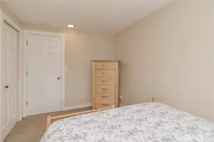 1060 Lynnwood Ave NE, Renton, WA 98056 - Photo 32