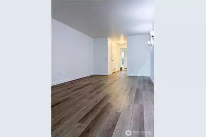 12230 SE 60th Street #34, Bellevue, WA 98006 - Photo 6