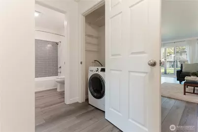 12230 SE 60th Street #34, Bellevue, WA 98006 - Photo 12