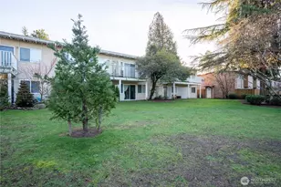 12230 SE 60th St, Bellevue, WA 98006 - Photo 20