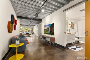 1310 E Union St, Seattle, WA 98122 - Photo 20