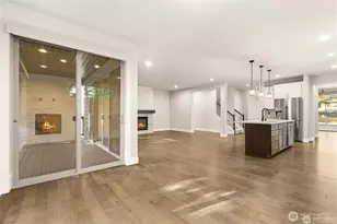 12055 SE May Creek Park Dr, Newcastle, WA 98056 - Photo 8