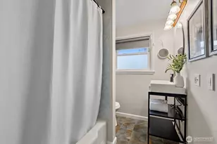 4027 52nd Ave SW, Seattle, WA 98116 - Photo 18