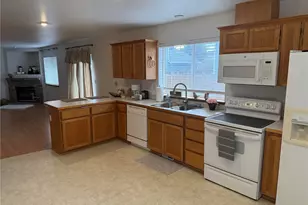 8312 185th St Ct E, Puyallup, WA 98375 - Photo 12