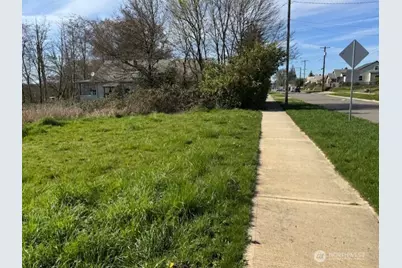 881 SW Chehalis Avenue, Chehalis, WA 98532 - Photo 4