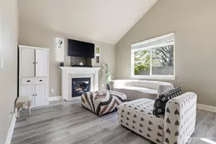 19405 SE 33rd St, Camas, WA 98607 - Photo 8