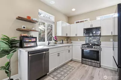 19405 SE 33rd Street, Camas, WA 98607 - Photo 6