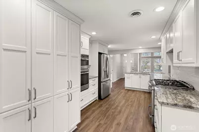 2415 SW Tyndell Circle, Tumwater, WA 98512 - Photo 10