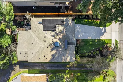 7322 124th Avenue NE, Kirkland, WA 98033 - Photo 2