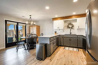 223 Judson  St. Aly #201, Lynden, WA 98264 - Photo 10