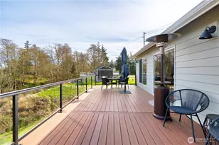 2303 N Bluff Rd, Greenbank, WA 98253 - Photo 16