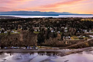 2303 N Bluff Rd, Greenbank, WA 98253 - Photo 36