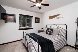 2303 N Bluff Rd, Greenbank, WA 98253 - Photo 26