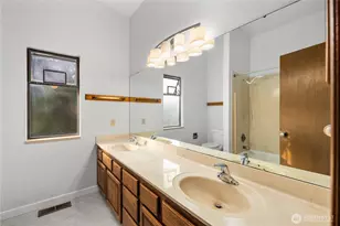 19306 SE 277th St, Kent, WA 98042 - Photo 22