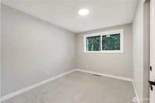 2503 Natalie Ln, Steilacoom, WA 98388 - Photo 14