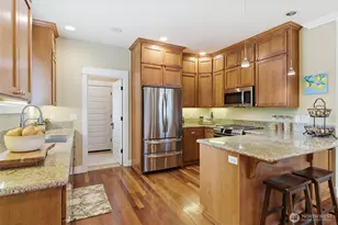 1061 Potlatch Dr, Fox Island, WA 98333 - Photo 6