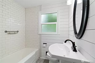 6630 S Warner St, Tacoma, WA 98409 - Photo 10