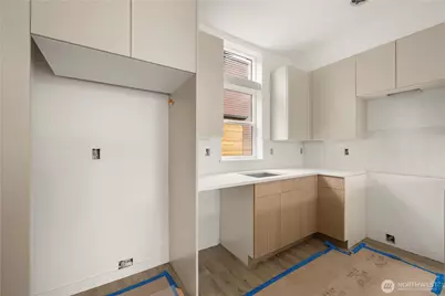 1138 A NW 57th Street, Seattle, WA 98107 - Photo 6