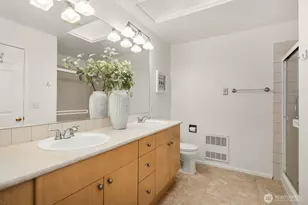 325 S 51st St, Renton, WA 98055 - Photo 20