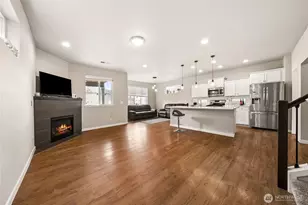 16214 78th Ave Ct E, Puyallup, WA 98375 - Photo 2