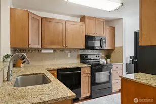 1325 NW Slate Ln, Silverdale, WA 98383 - Photo 14