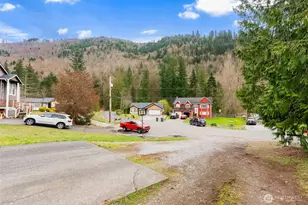 2951 Green Valley Dr, Maple Falls, WA 98266 - Photo 6