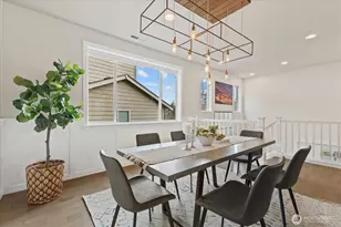 9219 Jacobia Ave SE, Snoqualmie, WA 98065 - Photo 4