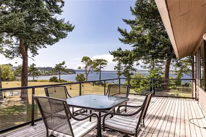 1204 Leisure Street, Coupeville, WA 98239 - Photo 2