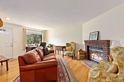 4813 150th Place SW, Edmonds, WA 98026 - Photo 4