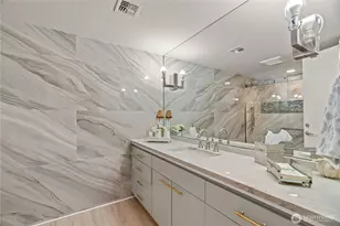 101 99th Ave NE, Bellevue, WA 98004 - Photo 32