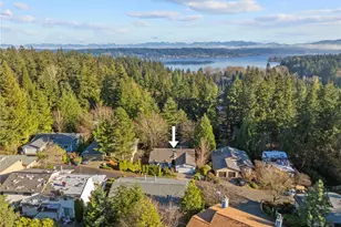 3412 161st Pl SE, Bellevue, WA 98008 - Photo 2