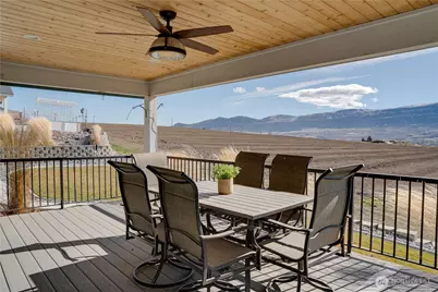 647 S Newton Avenue, East Wenatchee, WA 98802 - Photo 4